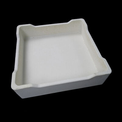 การเผาไหม้ Cordierite Mullite Sagger ที่มีความหนาแน่น 2.0-2.2gcm3 เฟอร์นิเจอร์เตาอบวิศวกรรมสําหรับการใช้งานที่ทนความร้อน