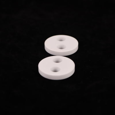 การขยายความร้อน 8.9 X 10-6/K อลูมิเนียเซรามิกสําหรับความแข็งแรงและการทํางานที่ดีที่สุด