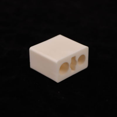 0.25 Poisson's Ratio Alumina Ceramic The Essential Component for White Products