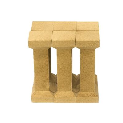 ความแข็งแรงในการบดเย็นมากกว่า 90MPA โฟนโพสประกอบด้วย Corundum Mullite และความหนาแน่น 2.8gcm3 ออกแบบเพื่อการทํางานในระบบเตาอบอุตสาหกรรม