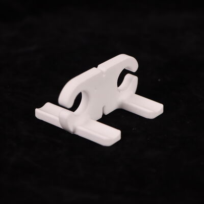 ความต้านทานต่อความละอ่อนมากกว่า 1012 โอม-ซม อลูมิเนีย เซรามิค อลูมิเนียมโอไซด์ วัสดุเซรามิคสําหรับการใช้งานไฟฟ้า