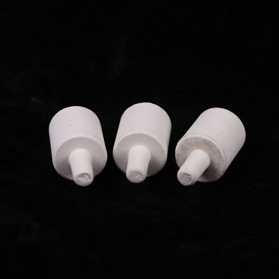 สัตถีไฟฟ้าจํากัด 6 ถึง 7 วัสดุเซรามิก Mullite ที่มีความก้าวหน้า ที่มีความทนต่อการกระแทกทางความร้อนสูงและความแข็งแรงทางกลสําหรับอุตสาหกรรม